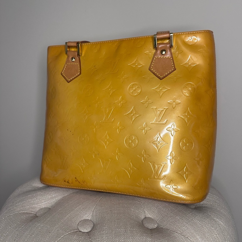 Louis Vuitton Glossy Vernis Tote Yellow - Picture 2 of 12